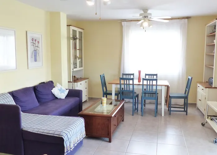 Jardines De Iii El Conserje